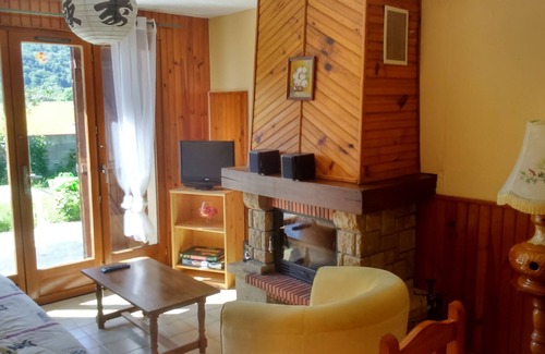 Sauveterre-de-Comminges Cabina | Casa al pie de los Pirineos para vacaciones familiares, en una zona tranquila.
