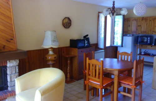 Sauveterre-de-Comminges Cabina | Casa al pie de los Pirineos para vacaciones familiares, en una zona tranquila.