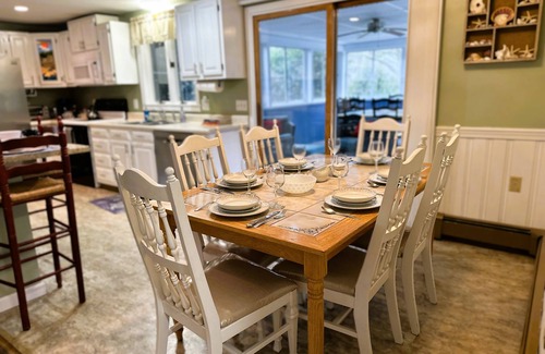 North Eastham Casa | House and 2 Cottages/Thumpertown Beach
