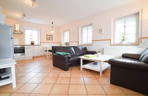Niederberndorf Apartamento | House at the playground - Cow