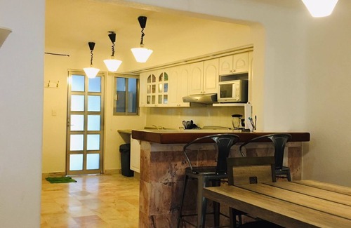 Punta Cancún Villa | House buganvilias in hotel zone Cancún, with pool