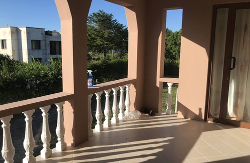 Dar es Salaam Villa | House by the sea