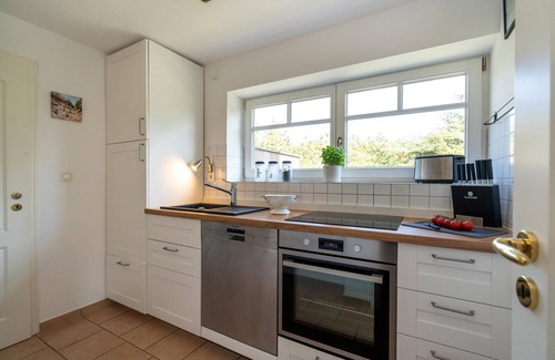 Rantum Casa | House close to the beach for 4 people with sauna, terrace, garden, parking space, WLAN.