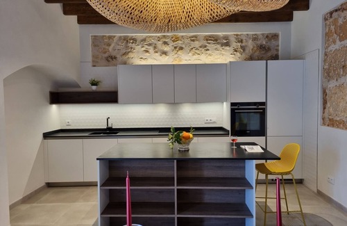 Es Llombards Casa | Casa completamente reformada, SOSTENIBLE, piscina, wifi