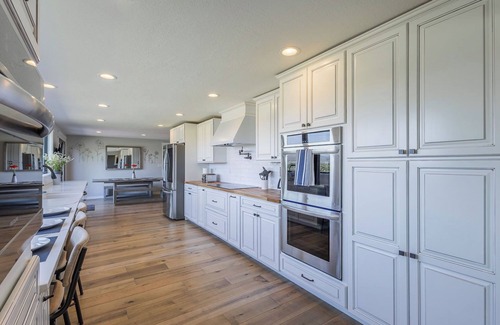 Boise Casa | House for 26 with Views, Bar, and Gym