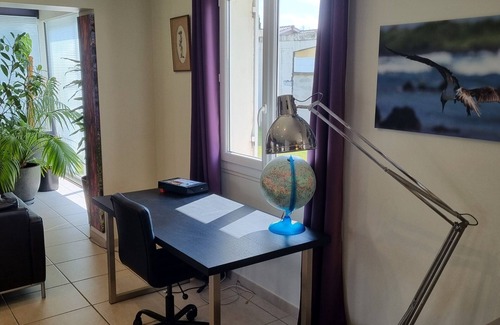 Vayres Casa | Casa para 6 y un bebé, tranquila y luminosa, cómoda.