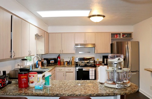 Charlottesville Casa | House for group of 8 or 9
