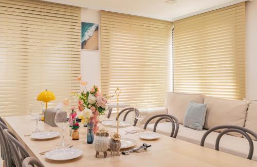 Daehangno Villa | House for large families, metro 2min, #security
