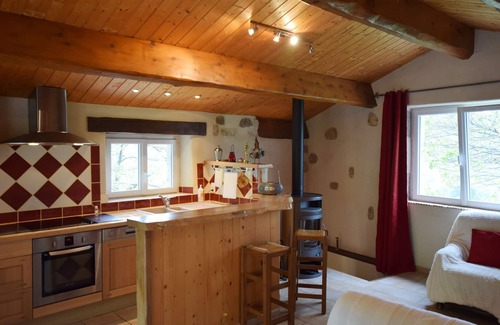 Saint-Pierre-de-Colombier Casa | Casa en Ardèche cerca de Ray-Pic