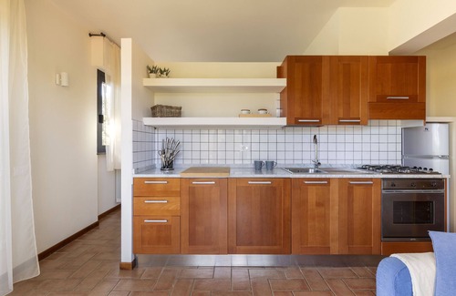 Vicopelago Apartamento | House Girasole in the country with Pool, garden and spectacular sea view