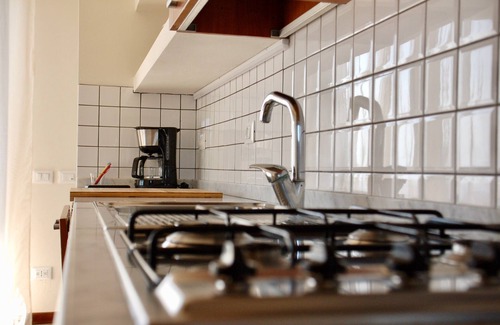 Vicopelago Apartamento | House Girasole in the country with Pool, garden and spectacular sea view