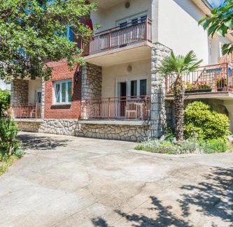 Selce Apartamento | House Gloria