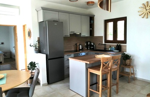 Zavala Casa | House Gnjila in the bay above the beautiful beach in Gromin Dolac