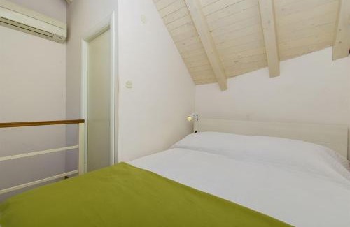 Kastel Sucurac Casa | House Gulliver