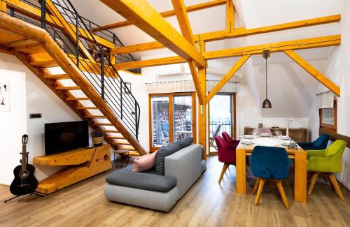 Mozirje Apartamento | House "HISCA" With Private Terrace, BBQ, Fireplace, Sauna, Hot Tub