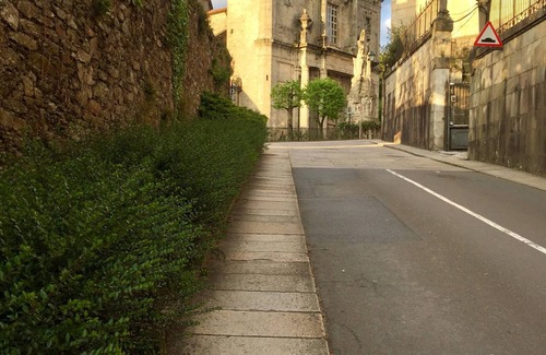 Santiago de Compostela Casa | Casa en parque natural del "Monte Pedroso" a 12 minutos andando de la Catedral