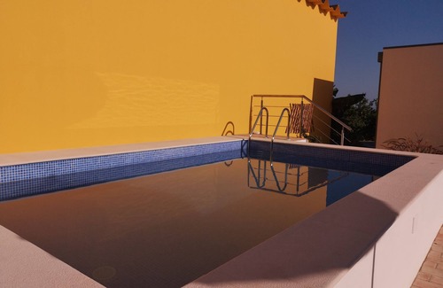 Tavira Cabaña | Casa en una granja con naranjos