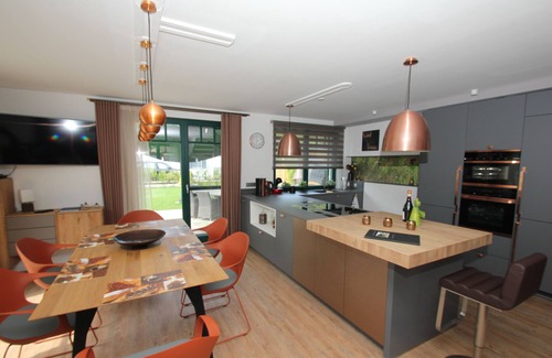 Glowe Casa | House in a great location with garden, terrace and private sauna - Ferienhaus Seehund
