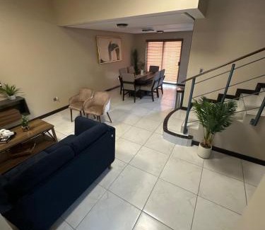 Delicias Casa | House in a private residential development