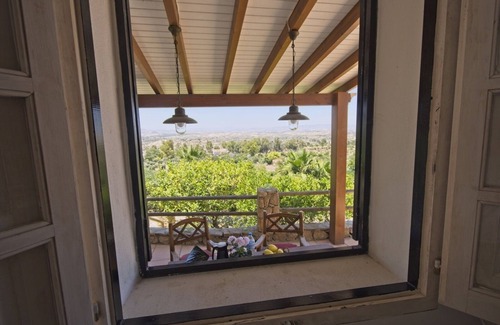Mojacar Chalet De Esquí | Villa en entorno rural con piscina a 7 minutos de la playa de Mojácar