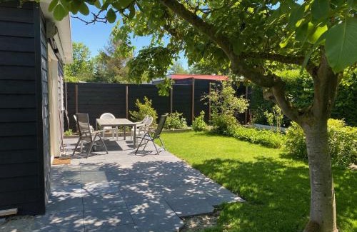Bruinisse Apartamento | House in a quiet location in Zeeland 2