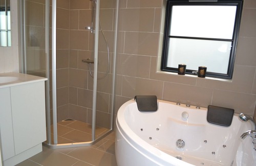 Faarevejle Cabaña | Casa en un bello entorno de Sejerøbugten. Cerca de la playa, bosques y compras.
