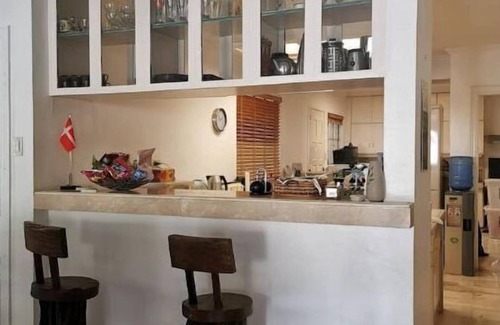 Las Pinas Casa | House in BF Homes Int. w/ Pool and Jacuzzi