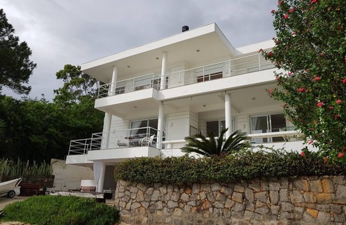 Governador Celso Ramos Casa | Casa frente al mar