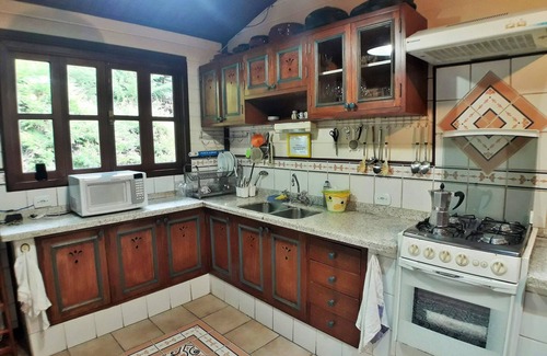 Campos do Jordao Casa | Casa super decorada, Wi-Fi, Cocinero y cocina Próx. a Capivari