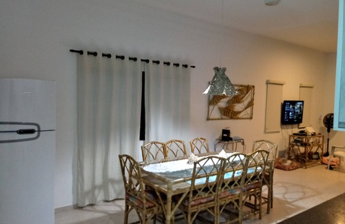Jardim Capricornio Casa | Caraguatatuba, Casa con piscina, 100 m de playa, WiFi, Barbacoa, Seguridad 24h