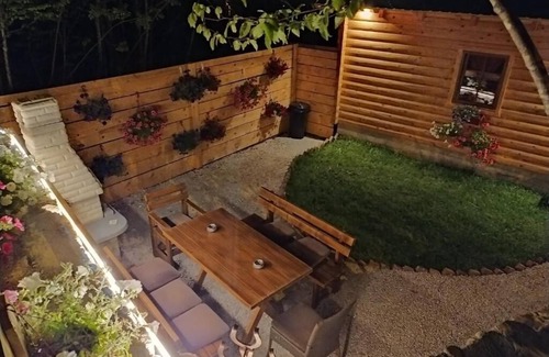 Donje Polje Casa | House in Cetinje. A quiet and peaceful place to rest. Near 2 national parks.