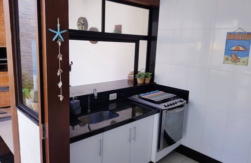 Joao Fernandes Casa | House in closed condominium, 2br w/air cond. in João Fernandes.