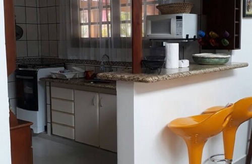 Praia do Pauba Casa | Casa en cond. 5 habitaciones con 3 suites, todas con aire, piscina y parrillas