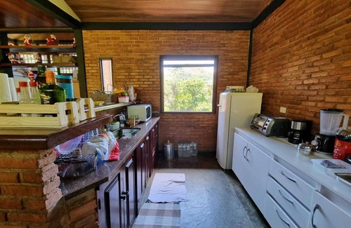Itaipava Cabaña | House in gated community