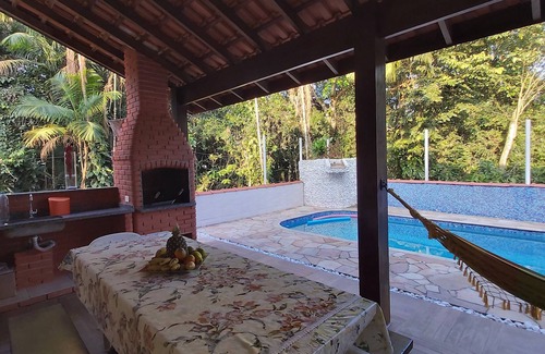 Guaratuba Casa | House in Guaratuba - 4 bedrooms - 2 suites - With pool and barbecue area