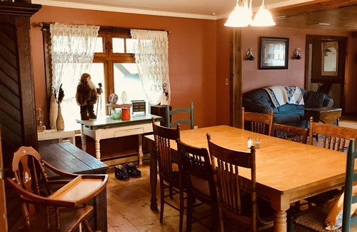Keene Valley Casa | House in Keene Valley located near town, trailheads, and Lake Placid