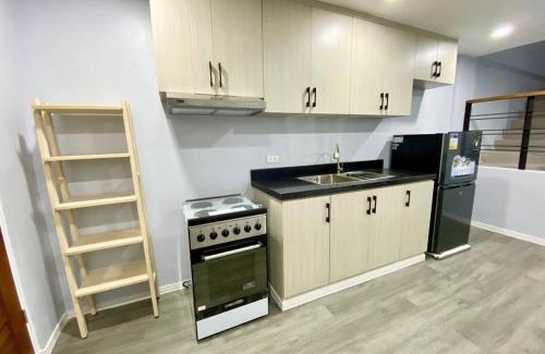 Valenzuela Casa | House in Makati, Poblacion