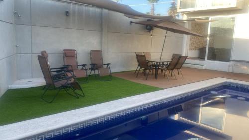 Tequesquitengo Casa | House in Teques Rooftop with view and pool for 15