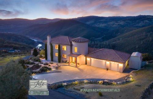 Greater Sacramento Casa | House In The Clouds