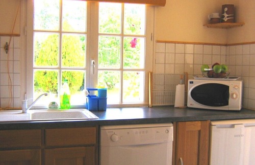 Carsac-Aillac Casa | Casa en el país, pero a minutos de Sarlat, jardín cerrado, piscina y WIFI