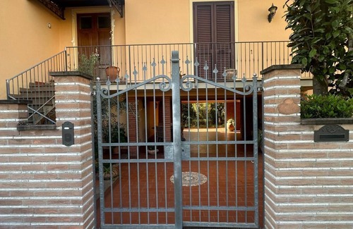 Forcoli Casa | House in the middle of Tuscany within walking distance of major cities