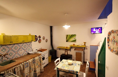 Mistretta Casa | Casa en la montaña a 20 minutos del mar.