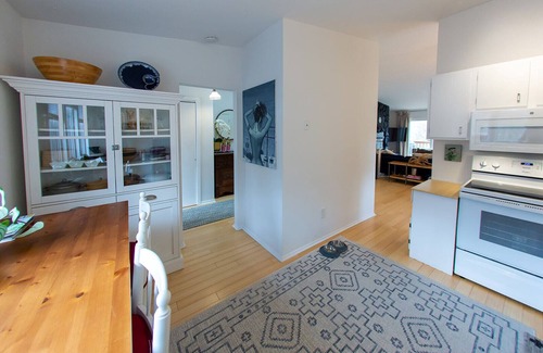 Lambertville Casa | House in the Tree Tops