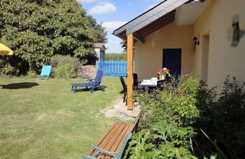 Saint-Jean-Trolimon Casa | House in Tronoën, close to the beach, la Torche, good amenities