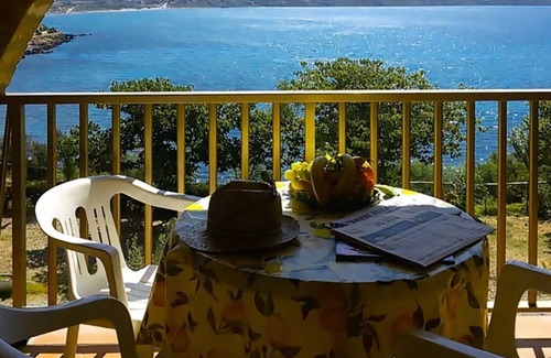 Isola di Capo Rizzuto Casa | House