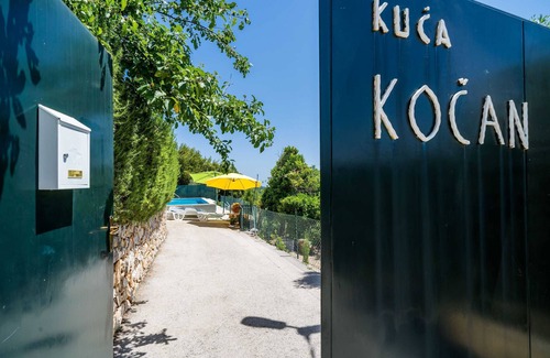 urinici Casa | House Kocan