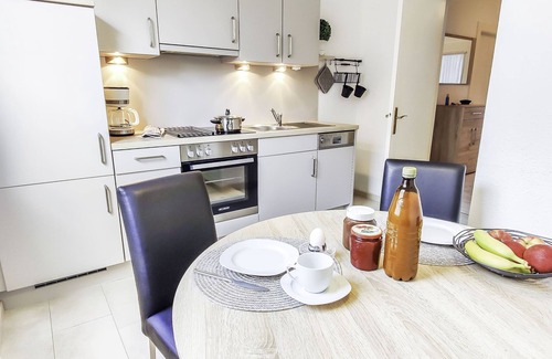 Doese Apartamento | Alquiler-Apartamento-Baño Privado-Vista al Jardín-Haupthaus Erdgeschoss