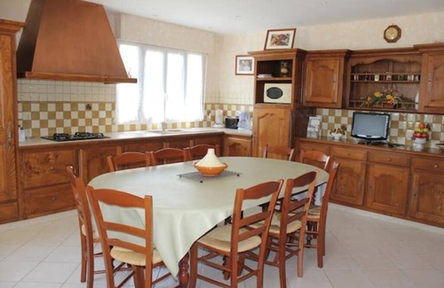 Montagne Casa | House "La demeure de Bayard" for 10 people 7km from Saint Emilion