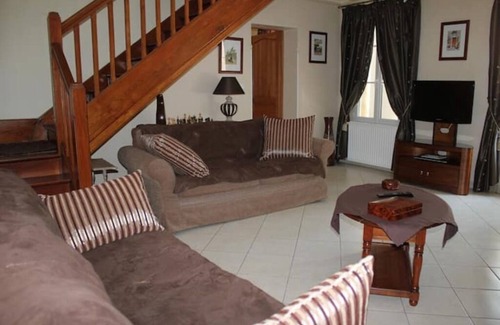 Montagne Casa | House "La demeure de Bayard" for 10 people 7km from Saint Emilion
