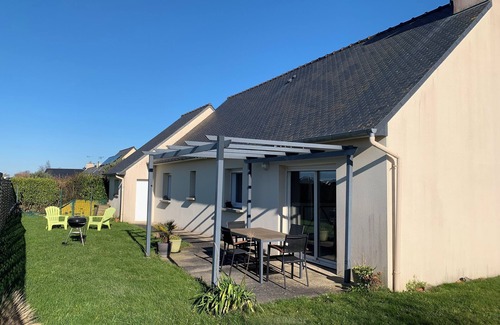 La Bouillie Casa | House les sables d'or les pins, plurien 2mn from the beach with garden